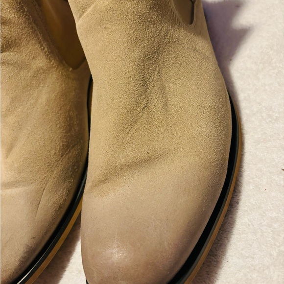 Almost Brand New Men’s Slip On Boots By SAVANAH HARBOR - Size 12 M - box 77 - Picture 4 of 8